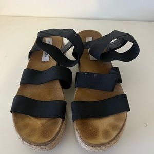 Steve Madden platform sandals